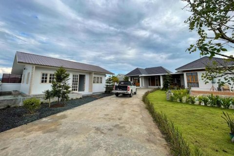 Chalet de 6 dormitorios en Chiang Mai, Tailandia № 155378 - foto 3