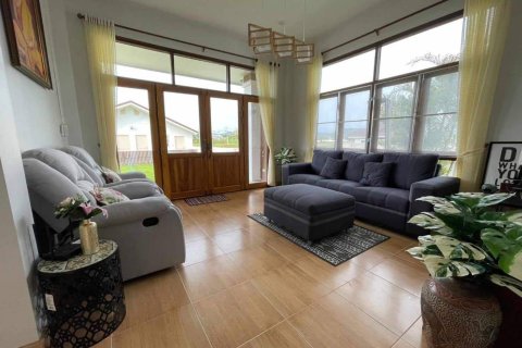 Chalet de 6 dormitorios en Chiang Mai, Tailandia № 155378 - foto 4