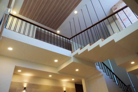Chalet de 4 dormitorios en Chiang Mai, Tailandia № 155377 - foto 3