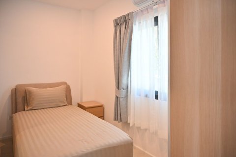 Chalet de 4 dormitorios en Phuket, Tailandia № 151703 - foto 24