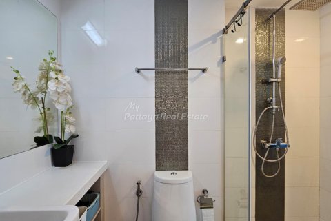 Condominio de 1 dormitorio en Bang Lamung, Tailandia № 205129 - foto 13