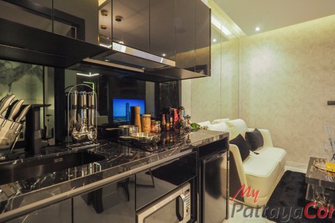 Condominio de 1 dormitorio en Pattaya, Tailandia № 205133 - foto 4