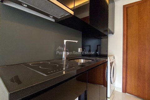 Condominio de 1 dormitorio en Bang Lamung, Tailandia № 205131 - foto 4