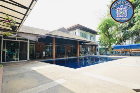 Casa de 6 dormitorios en Khlong Sam Wa, Bangkok, Tailandia № 54521 - foto 7