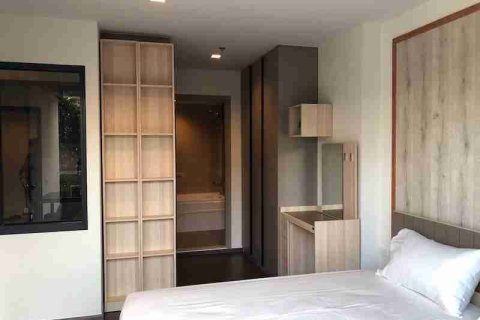 Estudio en el condominio en Bangkok, Tailandia № 183149 - foto 16