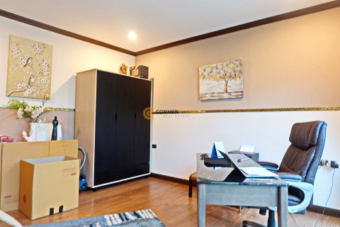 Estudio en Bang Lamung, Tailandia № 152280 - foto 15