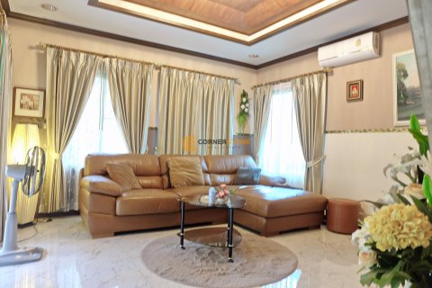 Estudio en Bang Lamung, Tailandia № 152280 - foto 6