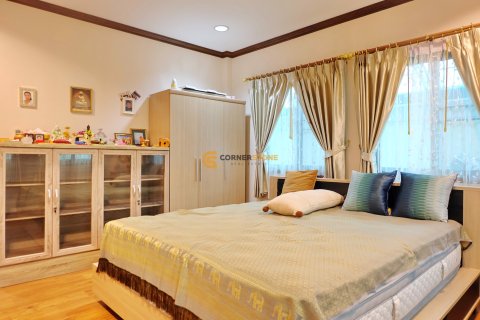 Estudio en Bang Lamung, Tailandia № 152280 - foto 13