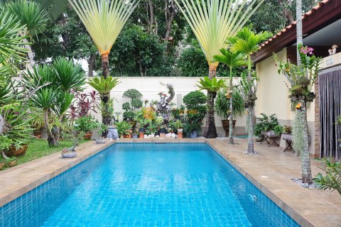 Estudio en Bang Lamung, Tailandia № 152280