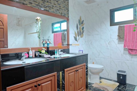 Estudio en Bang Lamung, Tailandia № 152280 - foto 21
