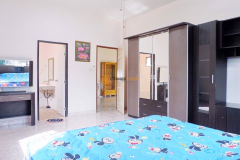 Estudio en Pattaya, Tailandia № 152279 - foto 16