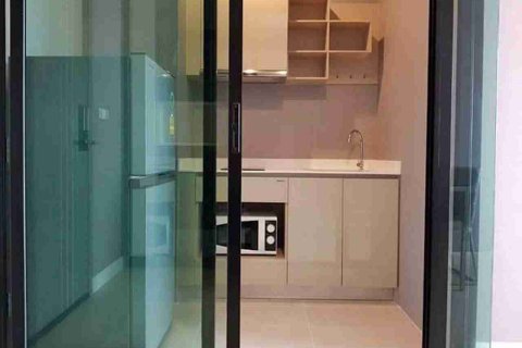 Condominio de 1 dormitorio en Bangkok, Tailandia № 183537 - foto 9