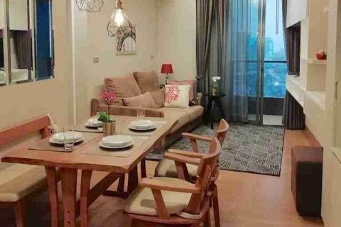 Condo in Bangkok, Thailand, 2 bedrooms  № 183540