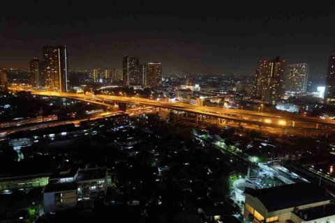 Condominio de 1 dormitorio en Bangkok, Tailandia № 183541 - foto 4