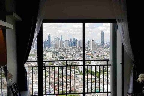 Condominio de 2 dormitorios en Thonburi, Bangkok, Tailandia № 183539 - foto 4