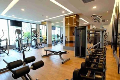 Condominio de 2 dormitorios en Thonburi, Bangkok, Tailandia № 183539 - foto 3