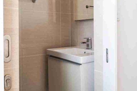 Condominio de 1 dormitorio en Bangkok, Tailandia № 183538 - foto 9