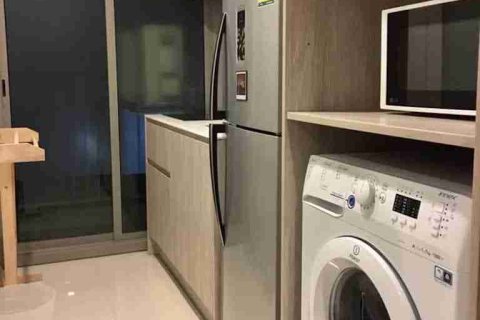Condominio de 1 dormitorio en Bangkok, Tailandia № 183543 - foto 6