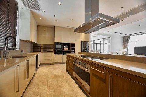 Condominio de 3 dormitorios en Bangkok, Tailandia № 180676 - foto 4