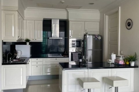 Condominio de 3 dormitorios en Bangkok, Tailandia № 180674 - foto 9