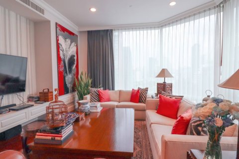 Condo in Bangkok, Thailand, 3 bedrooms № 180675