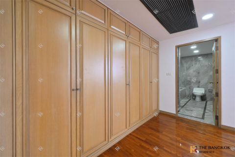 Eigentumswohnung in Bangkok, Thailand, 3 Schlafzimmer № 209291 - Foto 9