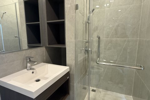 Estudio en el condominio en Huai Khwang, Bangkok, Tailandia № 173269 - foto 11