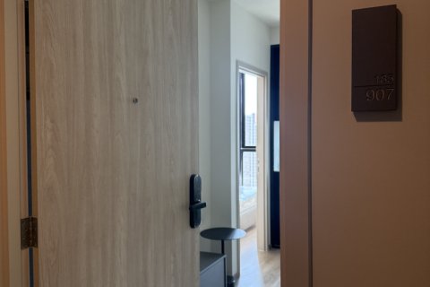 Estudio en el condominio en Huai Khwang, Bangkok, Tailandia № 173269 - foto 2