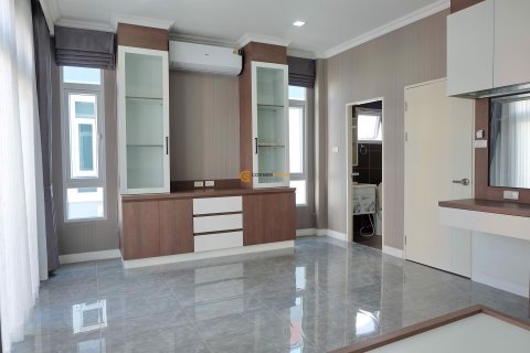 Estudio en Pattaya, Tailandia № 204901 - foto 14
