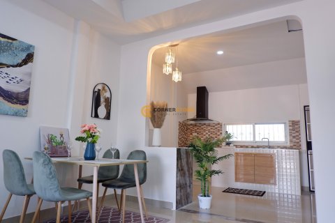 Estudio en Pattaya, Tailandia № 204898 - foto 10