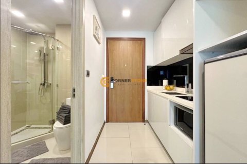 Condominio de 1 dormitorio en Jomtien Beach, Pattaya, Tailandia № 204900 - foto 4