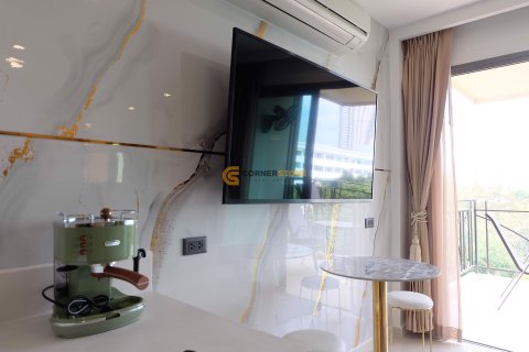 Condominio de 1 dormitorio en Pattaya, Tailandia № 204896 - foto 4