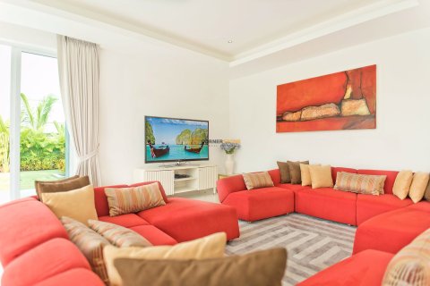 Estudio en Pattaya, Tailandia № 149693 - foto 11