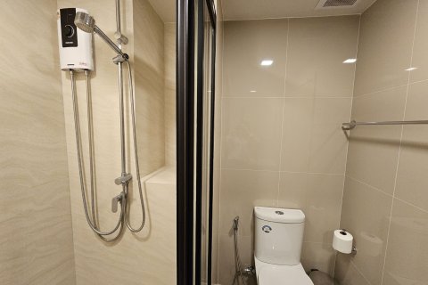 Apartamento de 2 habitaciones en Pattaya, Tailandia № 205764 - foto 7