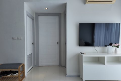 Apartamento de 2 habitaciones en Pattaya, Tailandia № 205766 - foto 13
