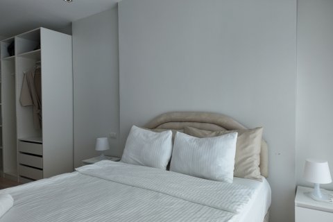 Apartamento de 2 habitaciones en Pattaya, Tailandia № 205766 - foto 12