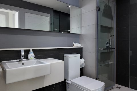 Apartamento de 2 habitaciones en Pattaya, Tailandia № 205766 - foto 16