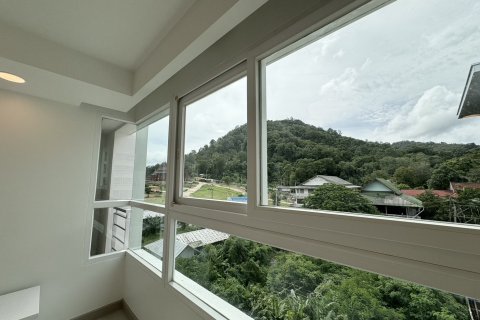 Apartamento de 2 habitaciones en Pattaya, Tailandia № 205767 - foto 10