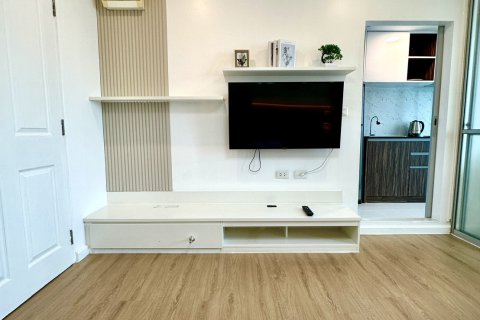 Apartamento de 2 habitaciones en Pattaya, Tailandia № 205765 - foto 4