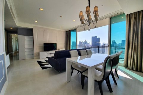 Condominio de 3 dormitorios en Watthana, Bangkok, Tailandia № 200613 - foto 11