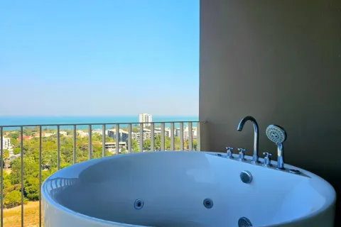 Condo in Hua Hin, Thailand, 3 bedrooms № 170499 - photo 24