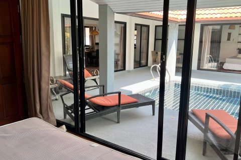 Chalet de 3 dormitorios en Ko Samui, Tailandia № 172430 - foto 12