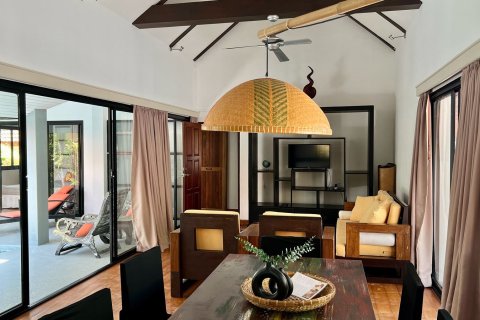 Chalet de 3 dormitorios en Ko Samui, Tailandia № 172430 - foto 8