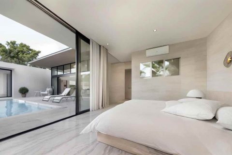 Casa de 3 dormitorios en Ko Samui, Tailandia № 117043 - foto 7