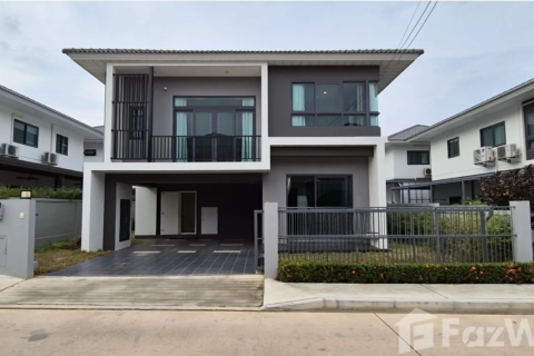 House in Pattaya, Thailand 4 bedrooms № 171886