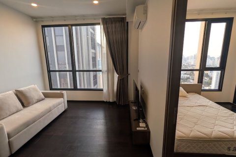 Studio in the Condo in Watthana, Bangkok, Thailand № 171888 - photo 2