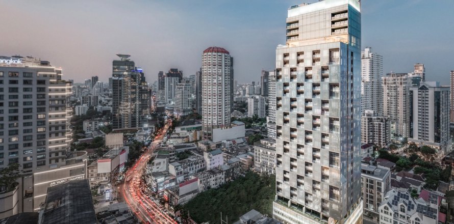 Off-plan THE STRAND THONGLOR in Bangkok, Thailand № 9363