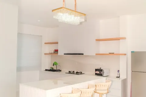 Chalet de 4 dormitorios en Pattaya, Tailandia № 173416 - foto 5