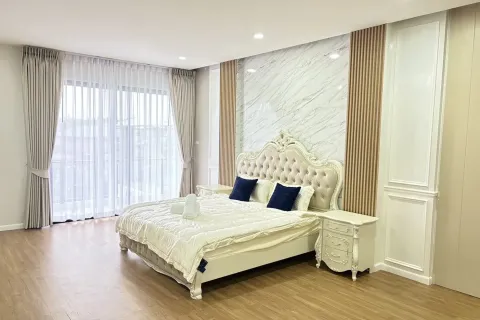 Chalet de 4 dormitorios en Pattaya, Tailandia № 173416 - foto 10
