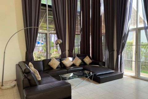 Chalet de 4 dormitorios en Cha-am, Tailandia № 137013 - foto 19